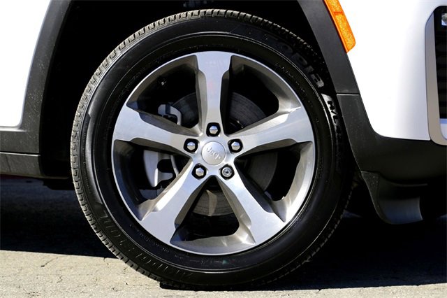 New 2026 Jeep Grand Cherokee L Limited image 2