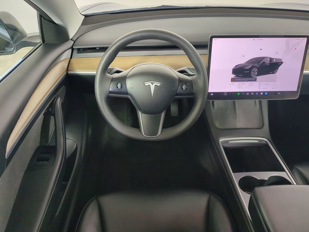 Used 2023 Tesla Model 3 Standard Range image 17
