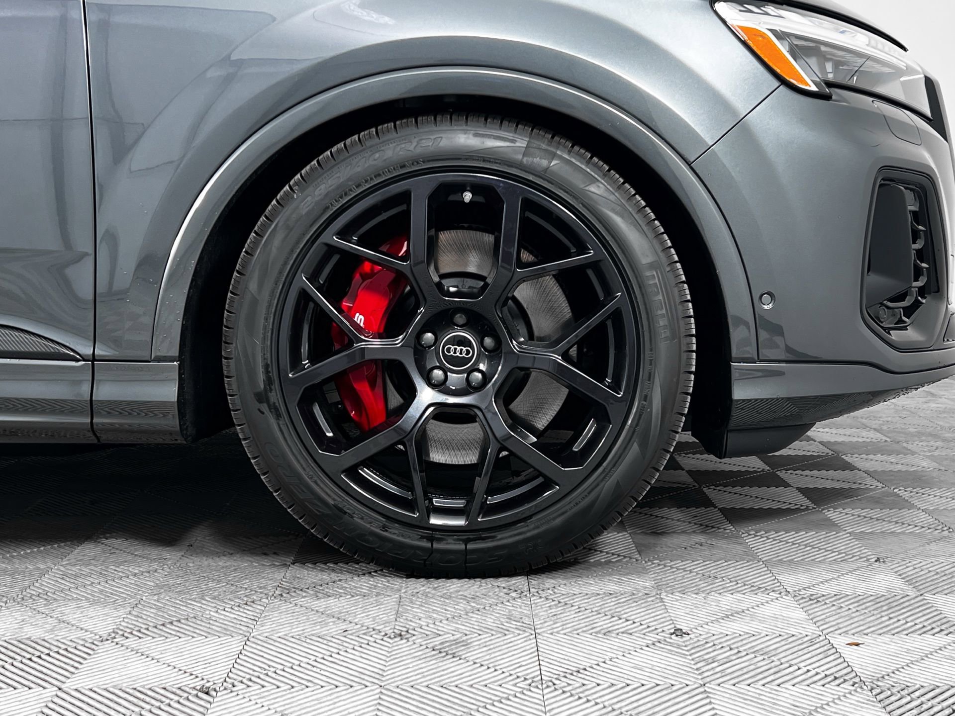 New 2026 Audi SQ7 Prestige image 9