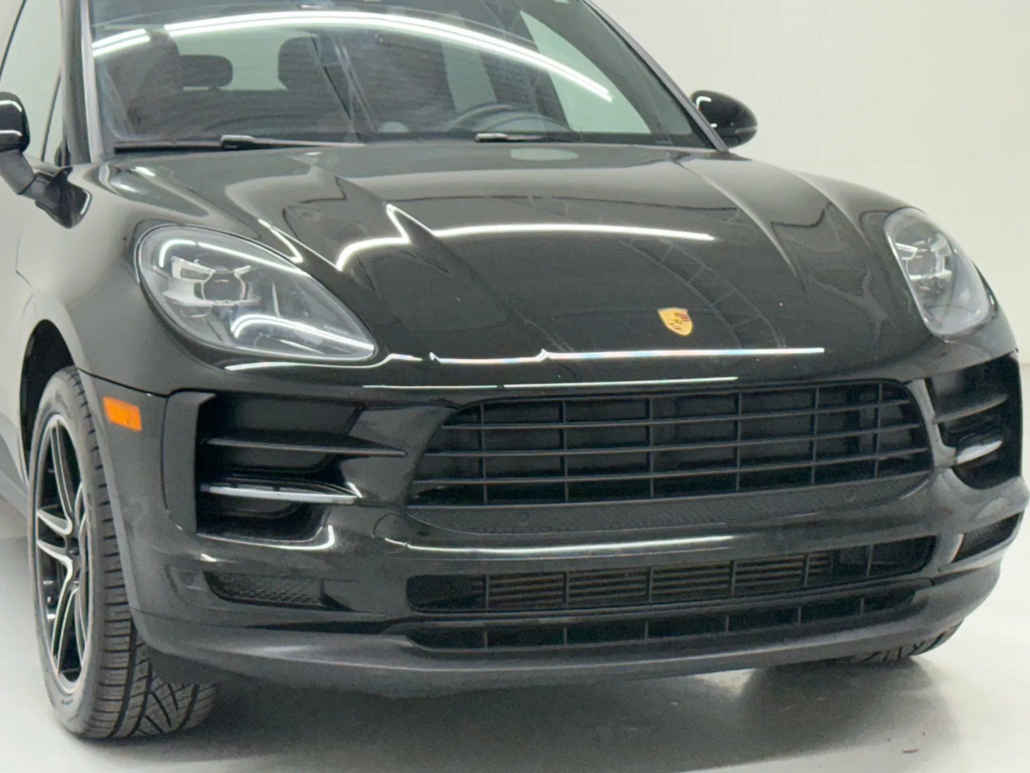 Used 2019 Porsche Macan Sport Edition image 43
