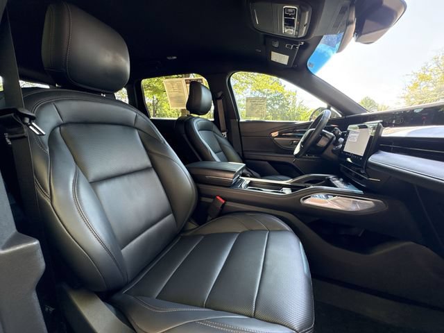 Used 2024 Lincoln Nautilus Premier w/ Jet Appearance Package AWD/4WD image 27