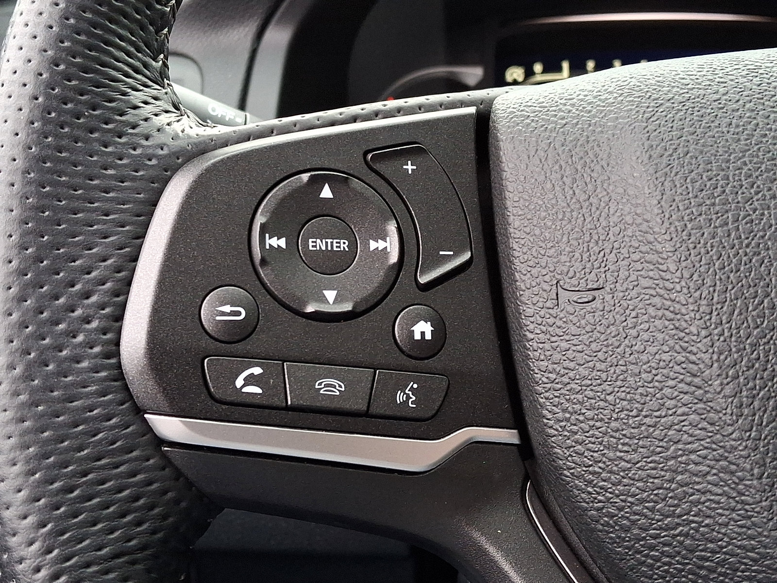 Used 2023 Honda Passport EX-L image 21