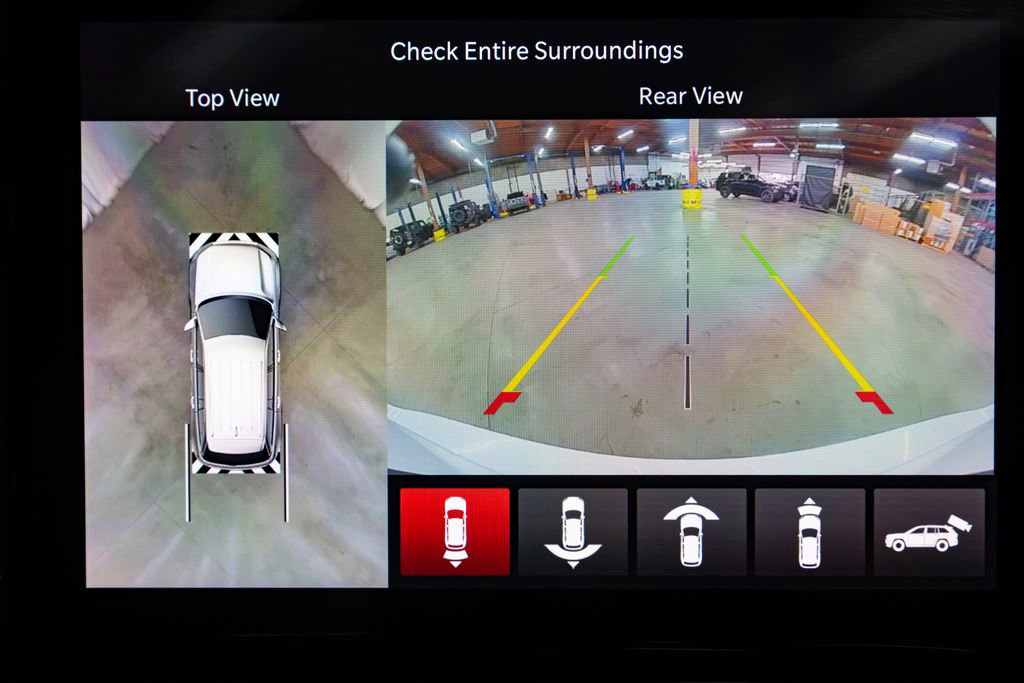 Used 2023 Jeep Grand Cherokee L Summit w/ Advanced Protech Group IV image 22