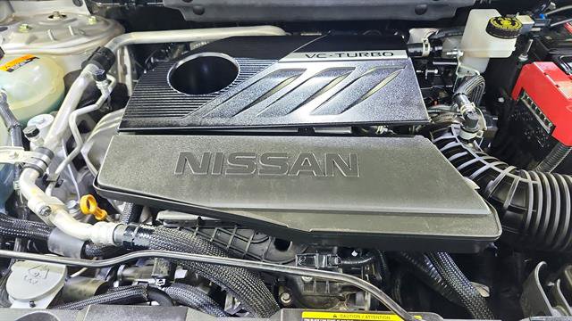 Certified 2023 Nissan Rogue Platinum FWD image 38
