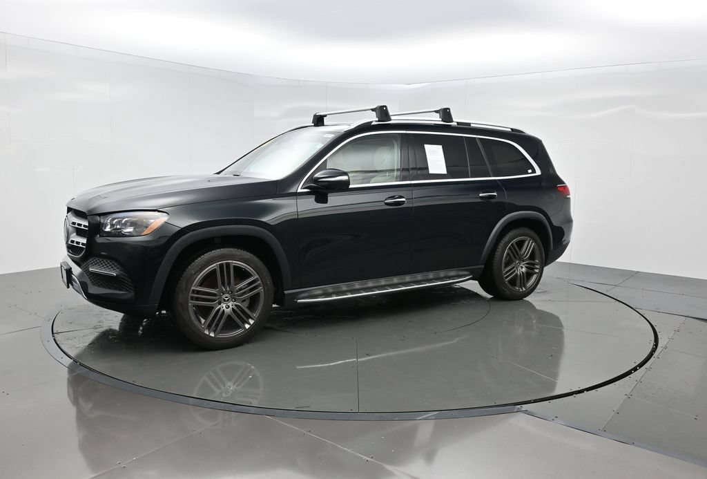 Used 2021 Mercedes-Benz GLS 450 4MATIC image 2