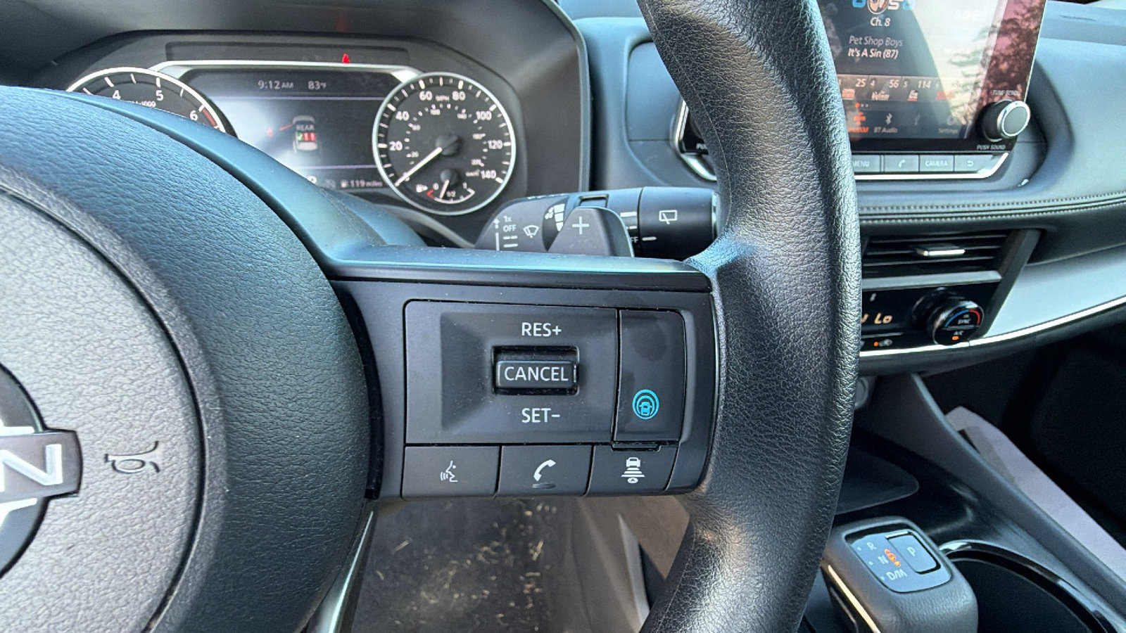 Used 2024 Nissan Rogue SV AWD/4WD image 27