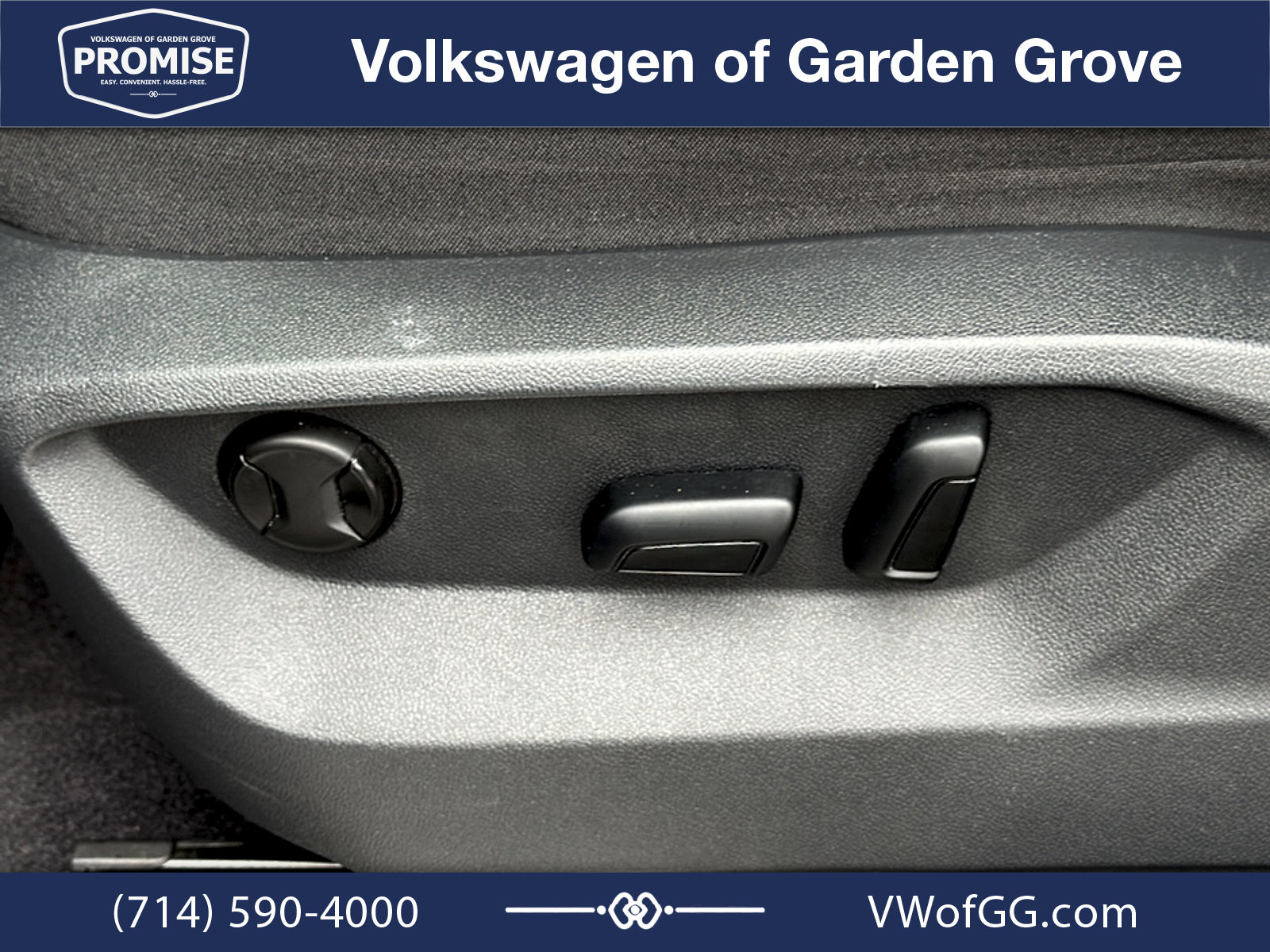 Used 2023 Volkswagen Atlas SE w/ Panoramic Sunroof Package FWD image 16