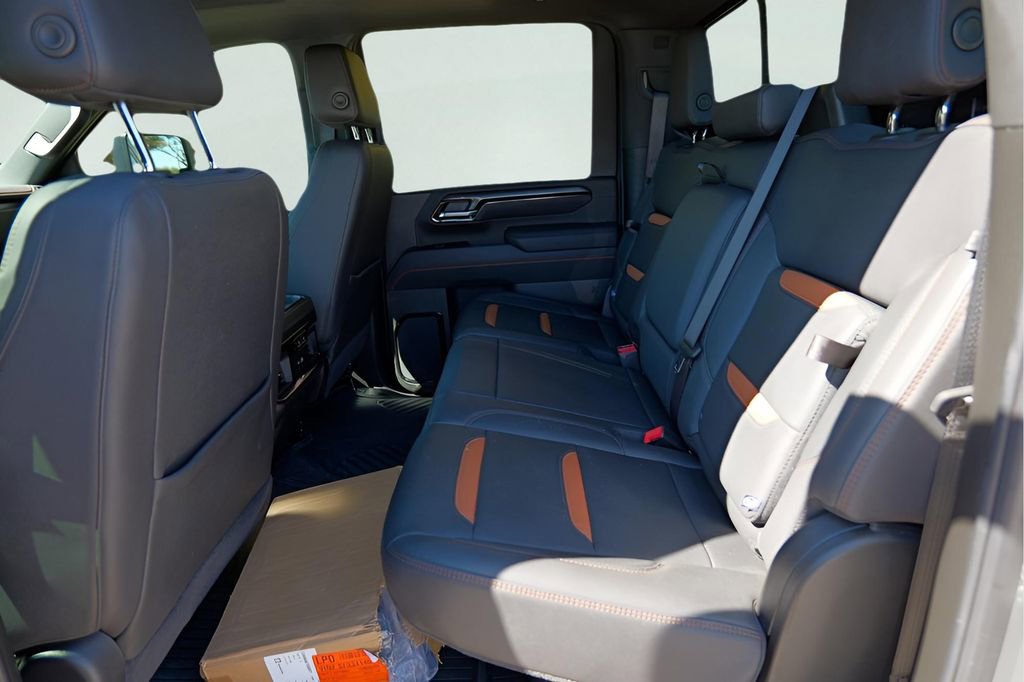 New 2025 GMC Sierra 2500 AT4 w/ AT4 Premium Plus Package image 22