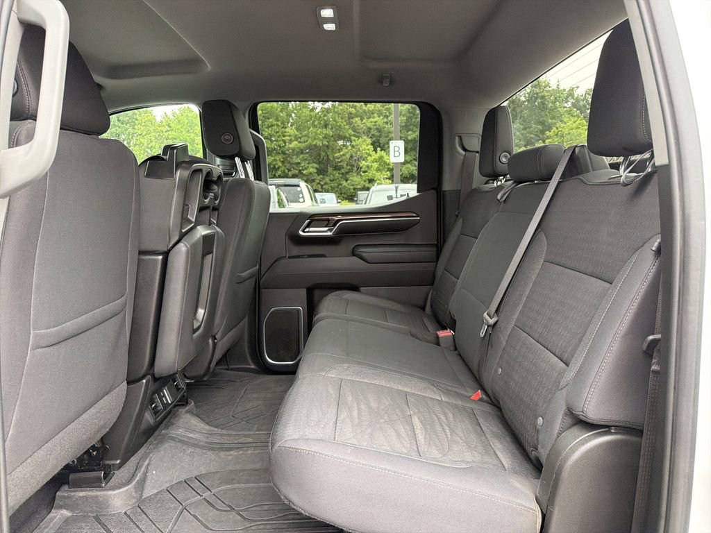Used 2023 Chevrolet Silverado 1500 LT w/ Protection Package AWD/4WD image 13