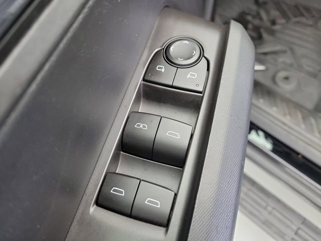 Used 2023 Chevrolet Colorado LT w/ LT Convenience Package II RWD image 20