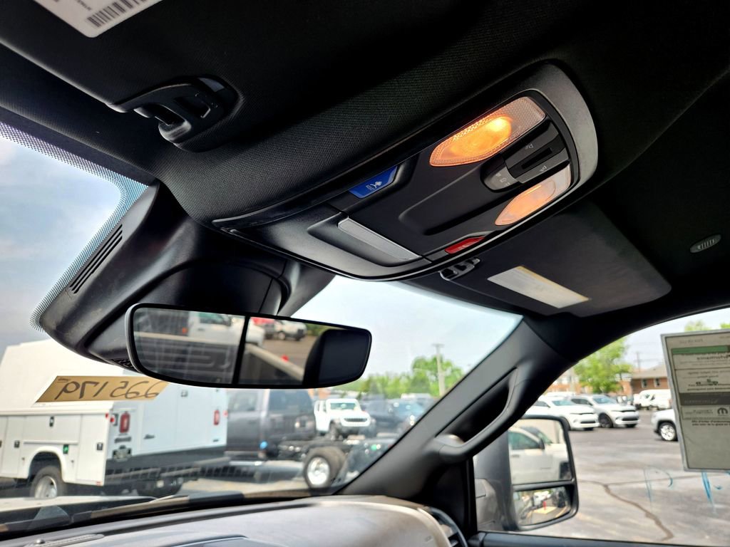 New 2025 RAM 3500 Tradesman image 33