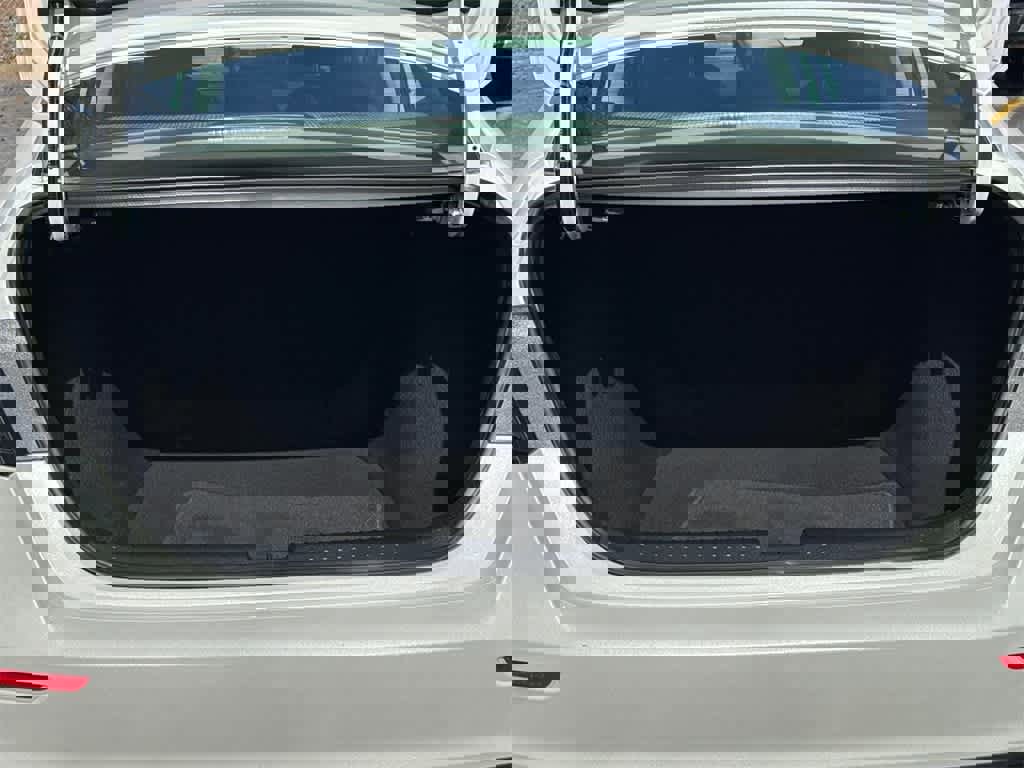 Used 2024 Honda Accord EX image 16