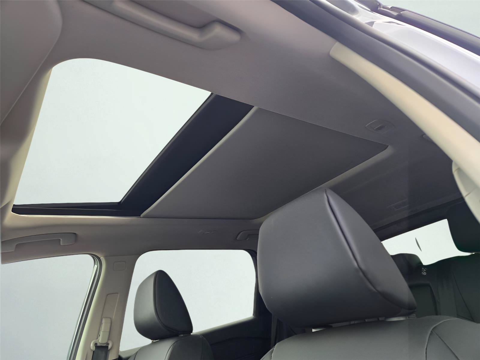 New 2026 Nissan Rogue Dark Armor AWD/4WD image 18