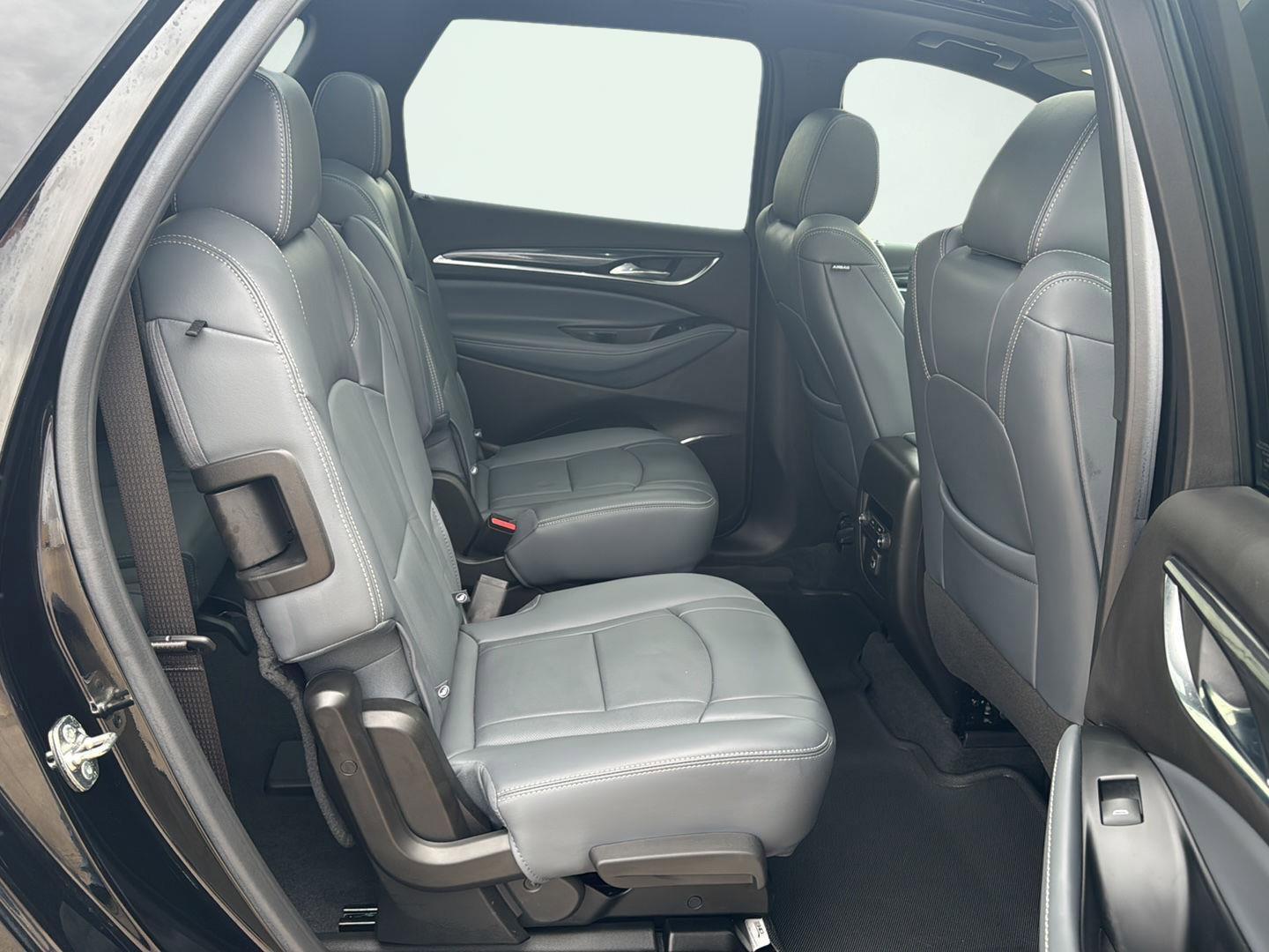 Used 2024 Buick Enclave Essence w/ Experience Buick Package image 24