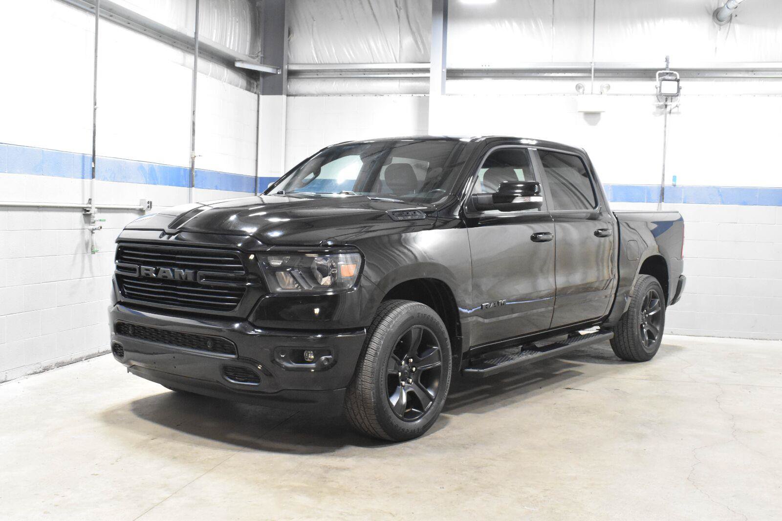 Used 2021 RAM 1500 Big Horn AWD/4WD image 2