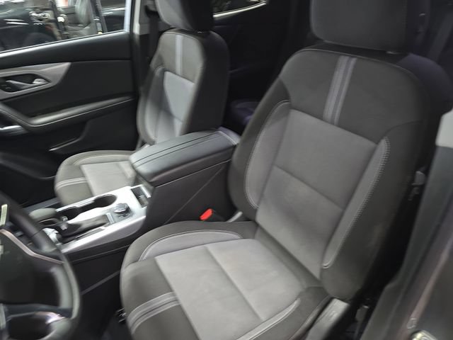 Used 2024 Chevrolet Blazer LT w/ Convenience Package AWD/4WD image 19