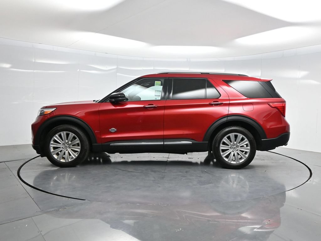 Used 2024 Ford Explorer King Ranch w/ Technology Package AWD/4WD image 45