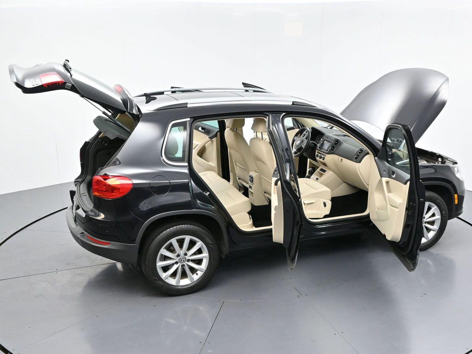 Used 2017 Volkswagen Tiguan Wolfsburg Edition AWD/4WD image 42