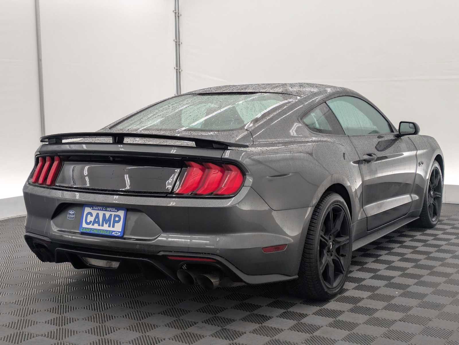 Used 2018 Ford Mustang GT w/ Black Accent Pkg image 4