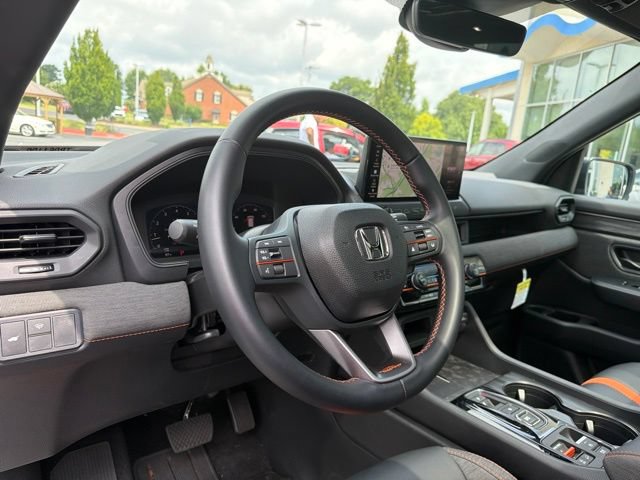 Certified 2026 Honda Passport TrailSport image 18
