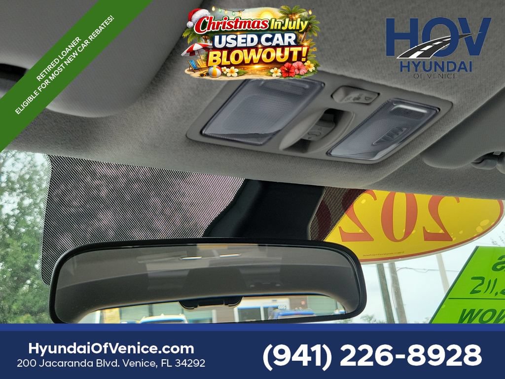 Certified 2026 Hyundai Venue SEL FWD image 28