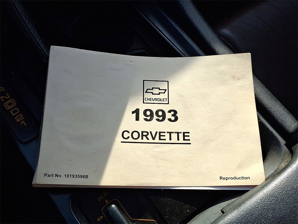 Used 1993 Chevrolet Corvette Convertible image 22