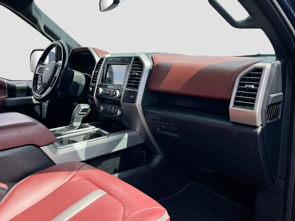Used 2019 Ford F150 Platinum w/ Equipment Group 701A Luxury AWD/4WD image 30