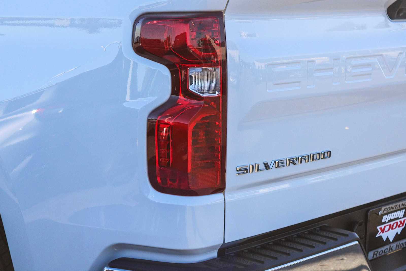 Used 2022 Chevrolet Silverado 1500 LT image 7