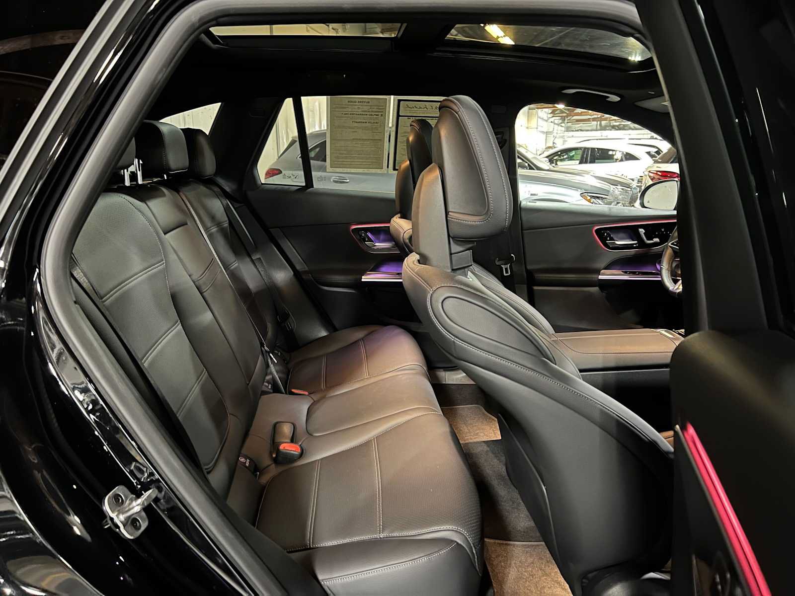 Used 2026 Mercedes-Benz GLC 300 4MATIC image 13