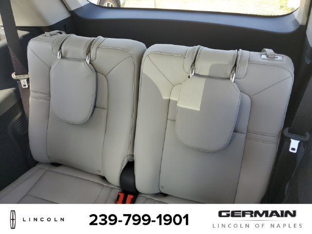 New 2026 Lincoln Aviator AWD image 20