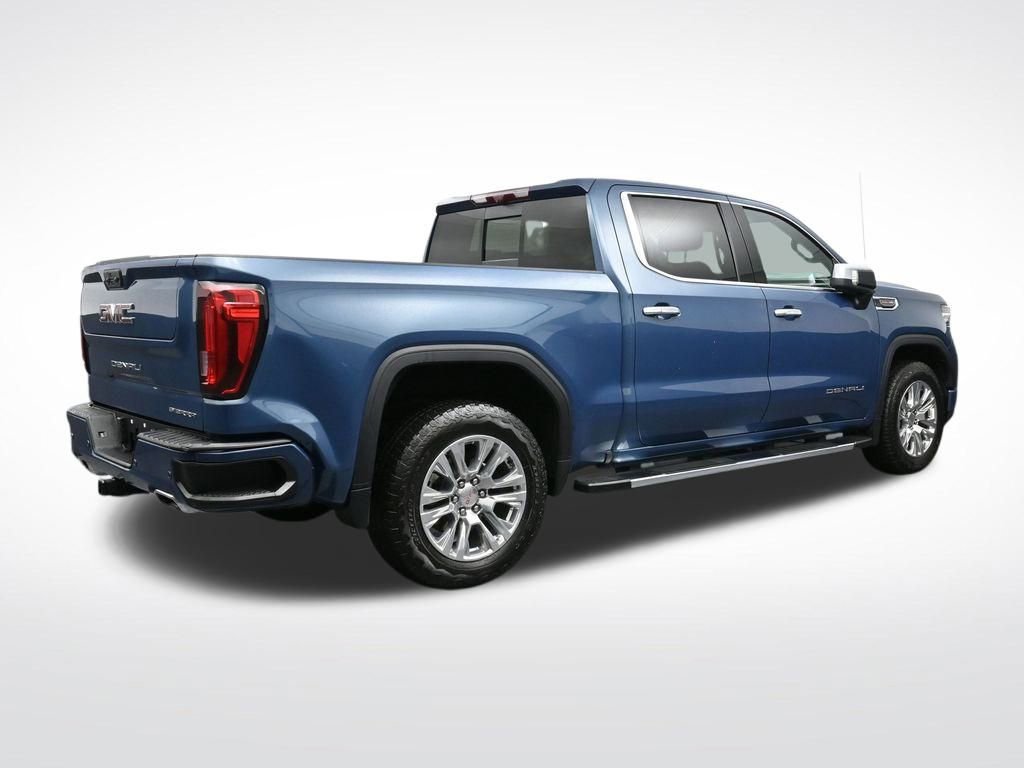Used 2024 GMC Sierra 1500 Denali w/ Technology Package AWD/4WD image 5