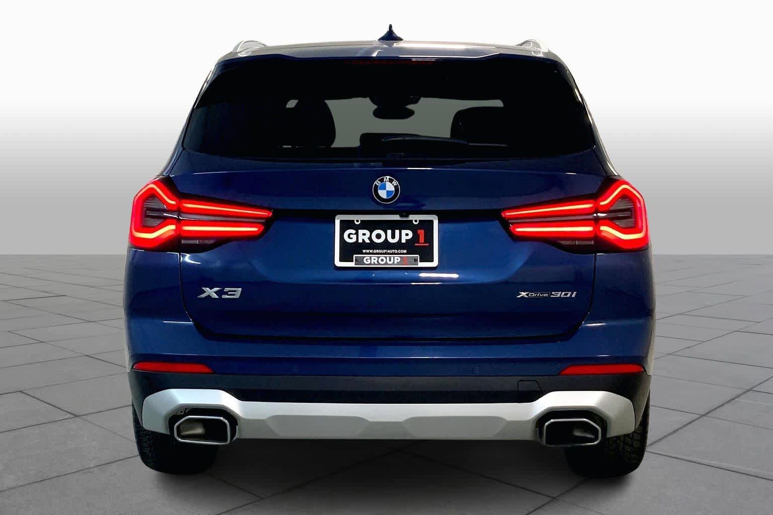 Used 2023 BMW X3 xDrive30i w/ Premium Package AWD/4WD image 4