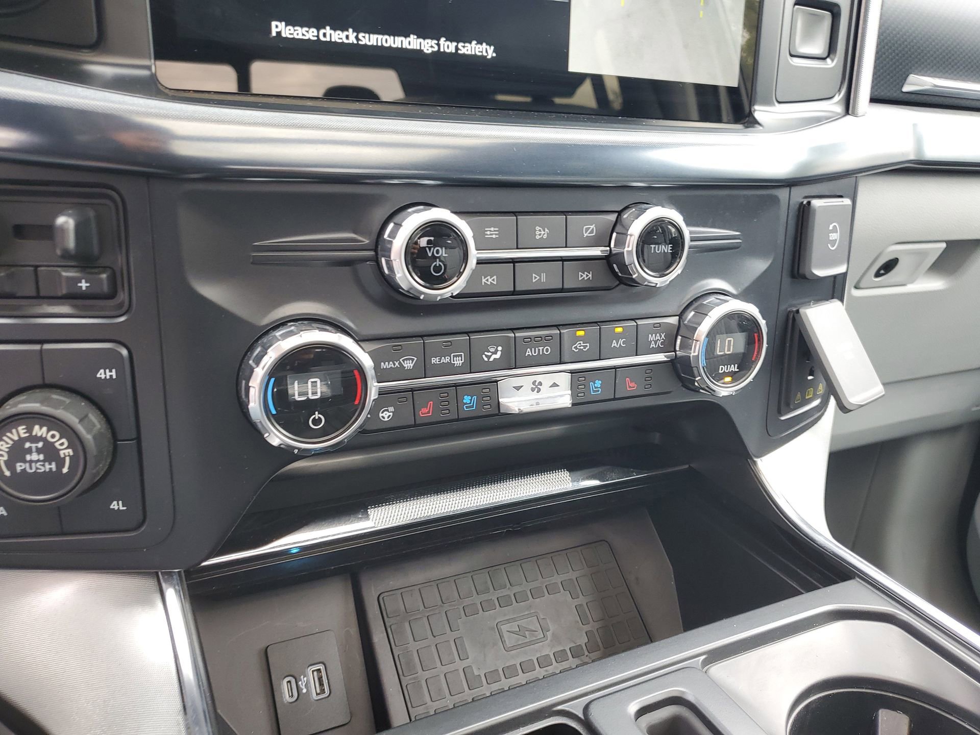 Used 2021 Ford F150 Limited image 32