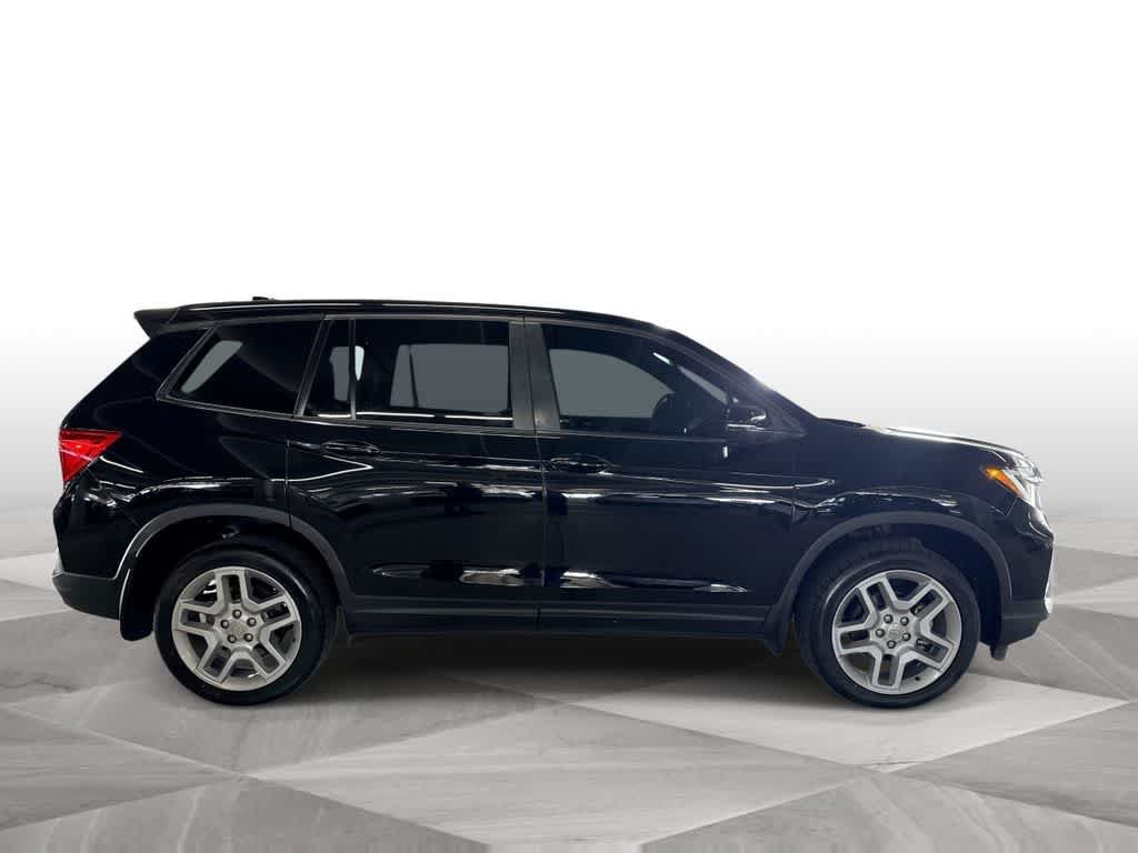 Used 2024 Honda Passport EX-L image 9