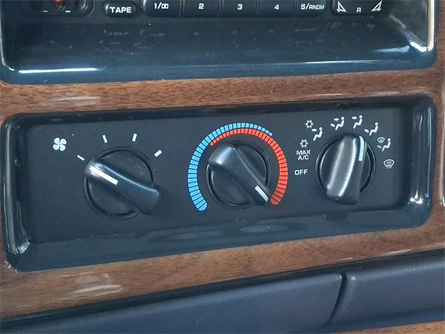 Used 1999 Dodge B1500 Conversion image 23