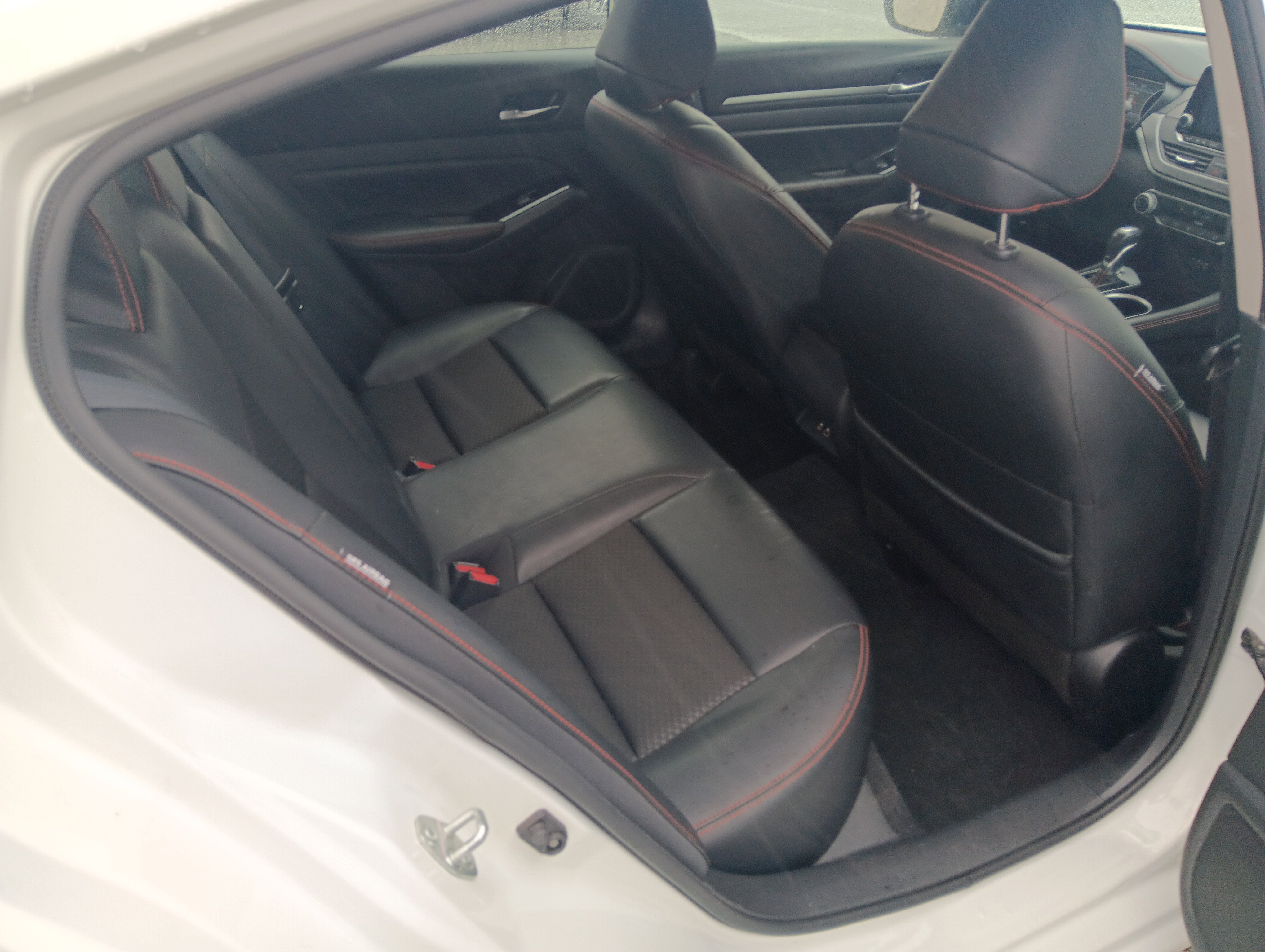 Used 2024 Nissan Altima 2.5 SR image 17