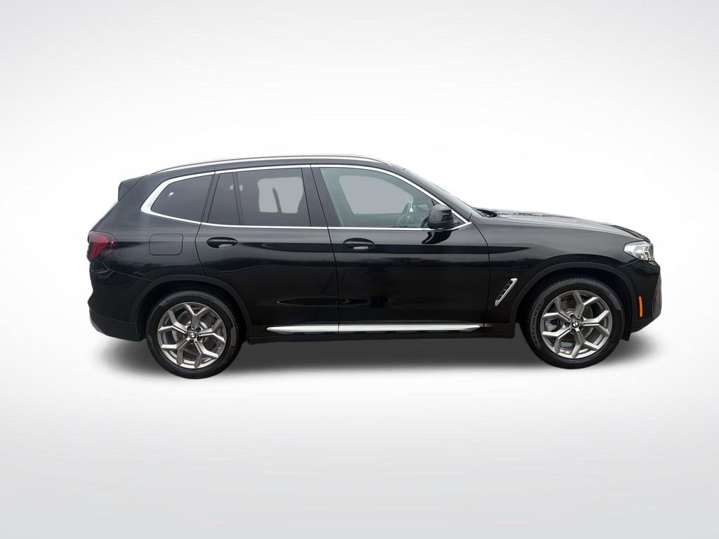 Used 2023 BMW X3 xDrive30i w/ Premium Package image 7