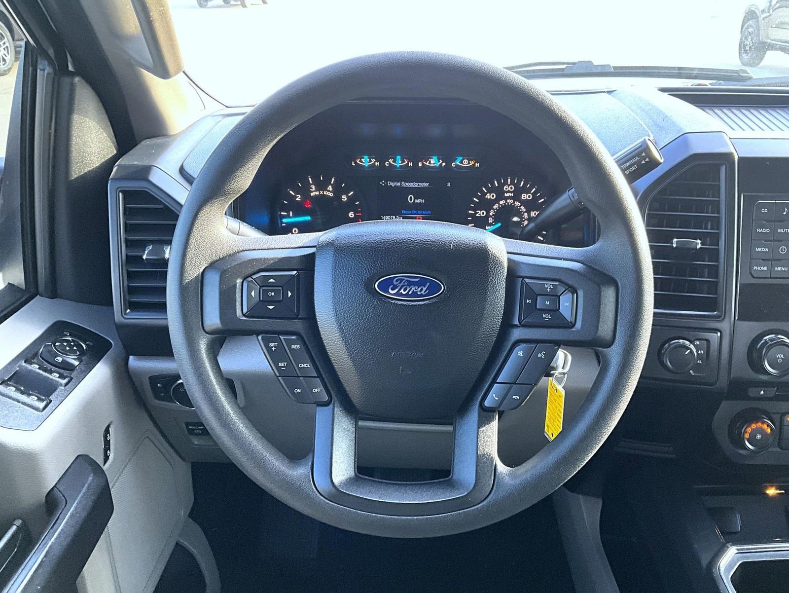 Used 2015 Ford F150 XL w/ Equipment Group 101A Mid image 11