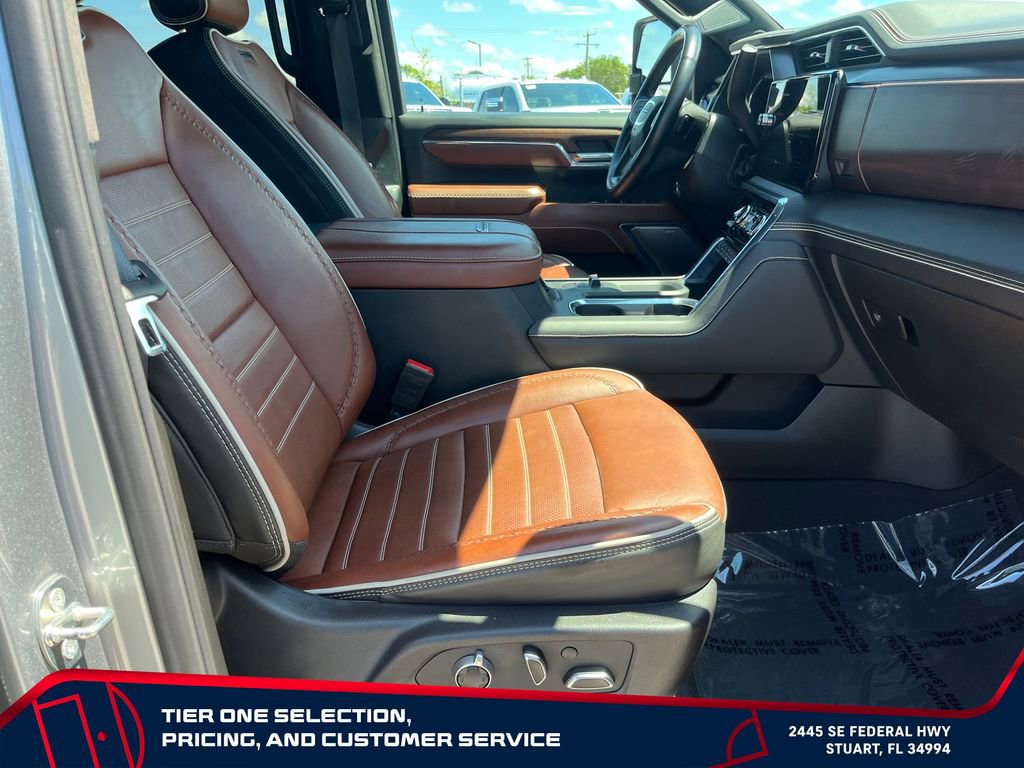 Used 2024 GMC Sierra 2500 Denali Ultimate w/ Max Trailering Package AWD/4WD image 19