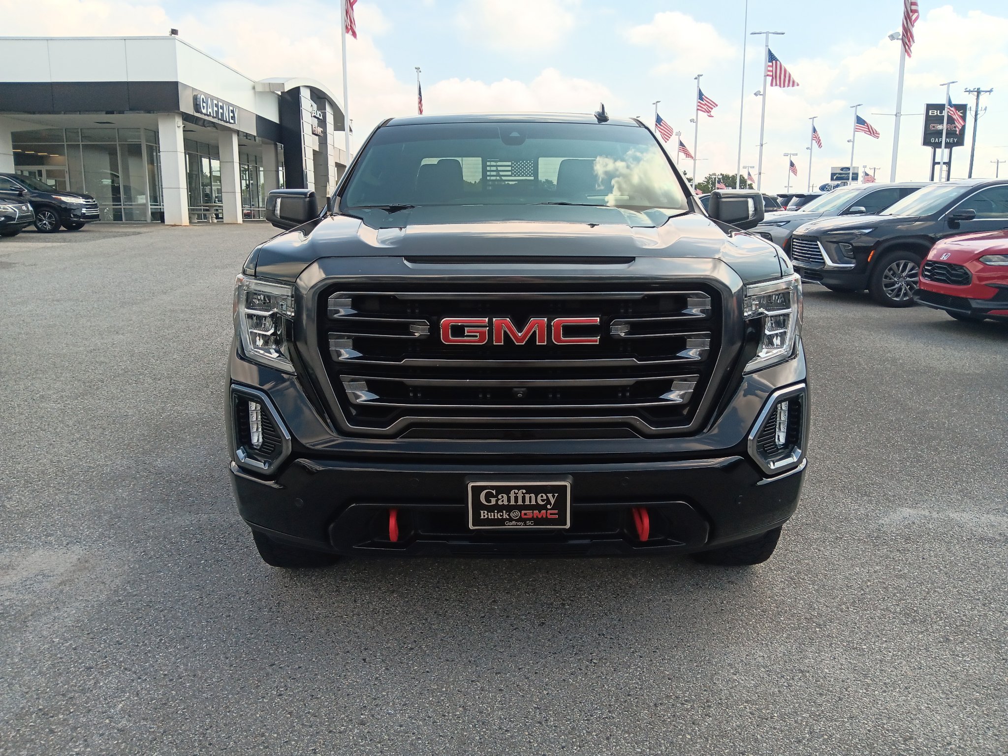 Used 2021 GMC Sierra 1500 AT4 w/ AT4 Premium Package AWD/4WD image 8