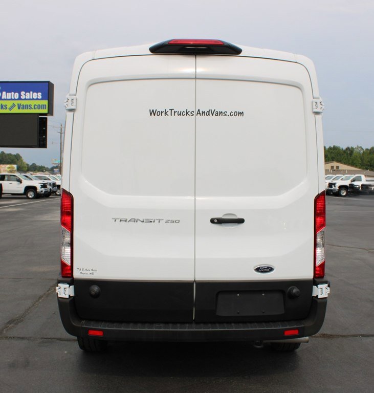 Used 2024 Ford Transit 250 148 Medium Roof w/ Load Area Protection Package image 13