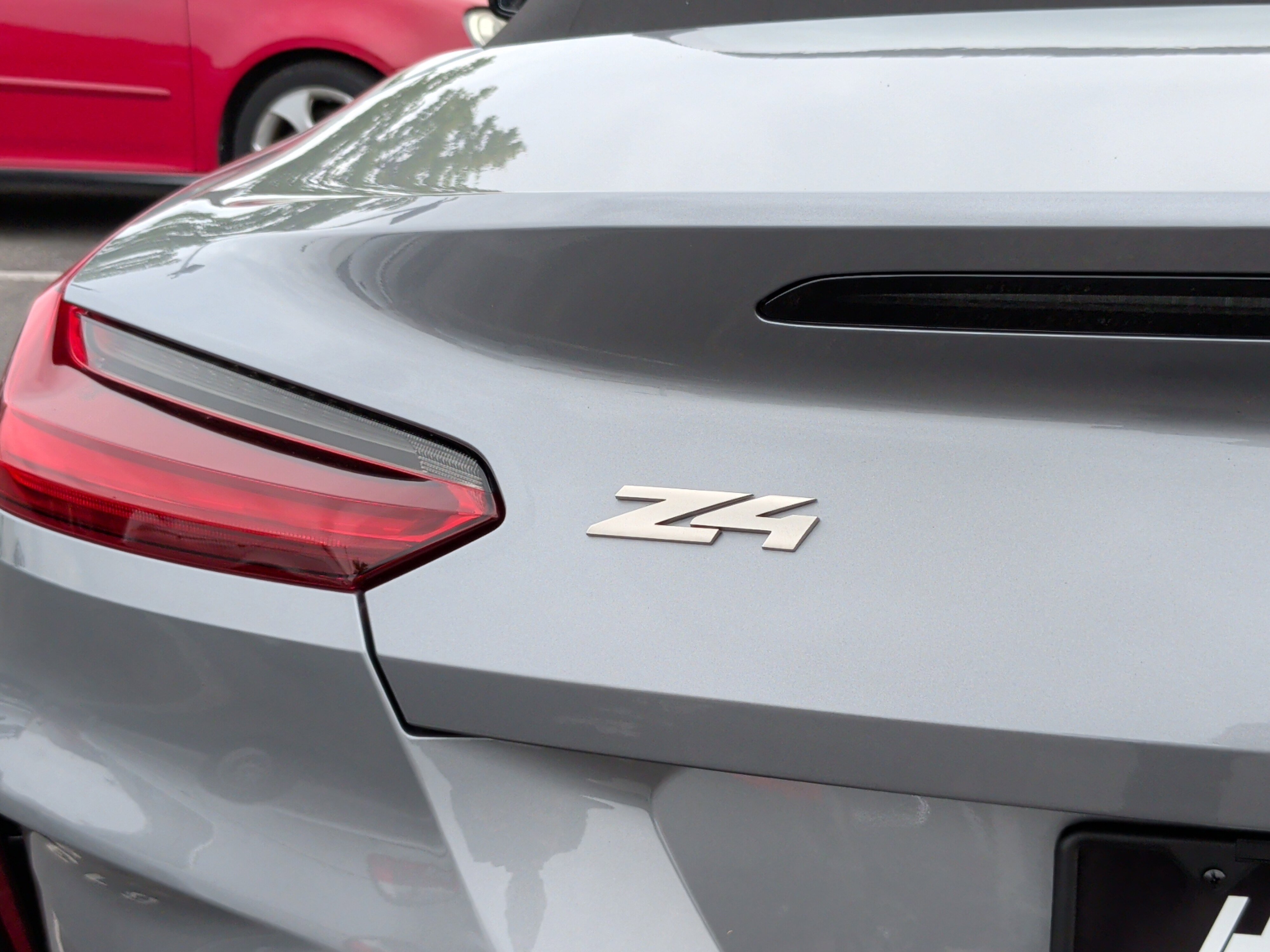 Certified 2026 BMW Z4 M40i w/ Premium Package image 11