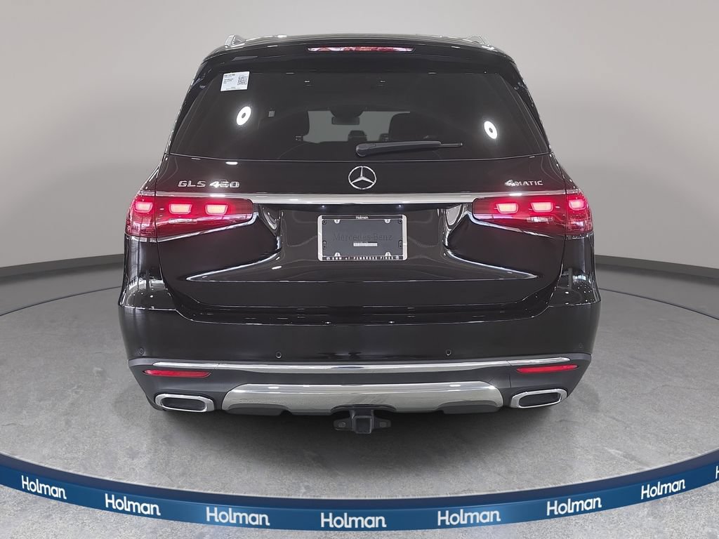 Used 2024 Mercedes-Benz GLS 450 4MATIC image 7