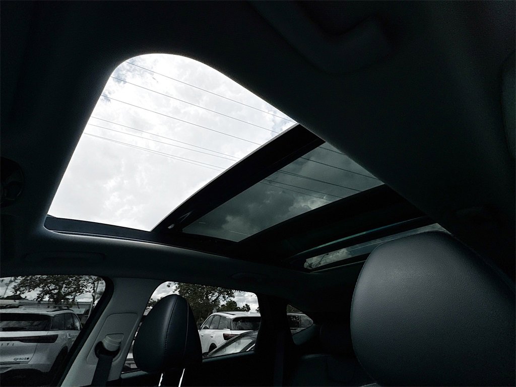 Used 2023 Hyundai Tucson Limited image 24