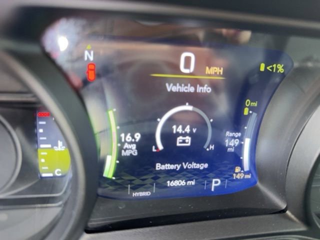 Used 2025 Jeep Wrangler Unlimited Sahara image 15