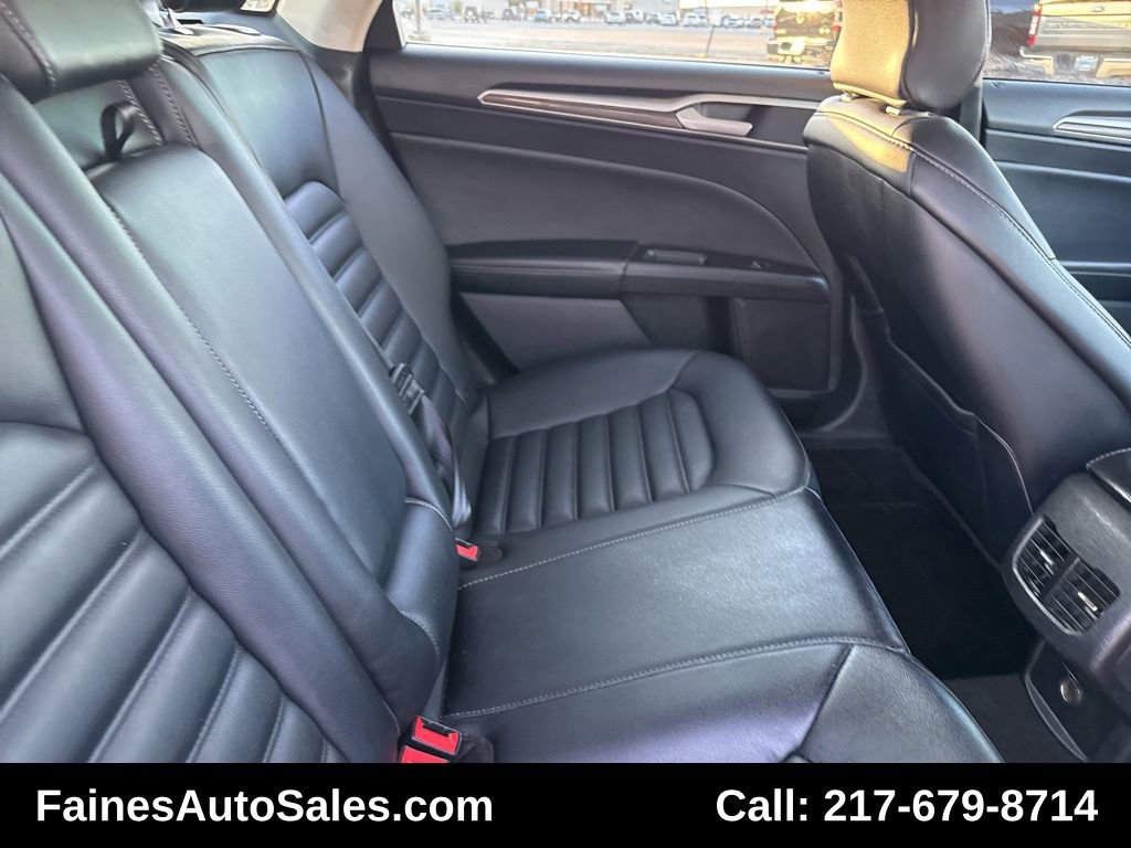Used 2019 Ford Fusion SEL image 55