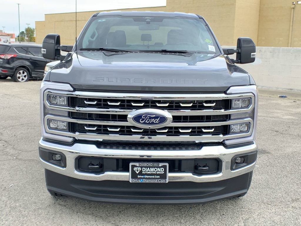 New 2026 Ford F250 Lariat w/ FX4 Off-Road Package AWD/4WD image 3