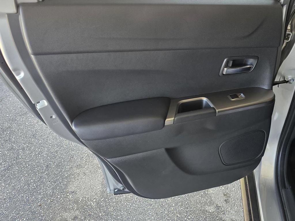 Used 2024 Mitsubishi Outlander Sport ES AWD/4WD image 29