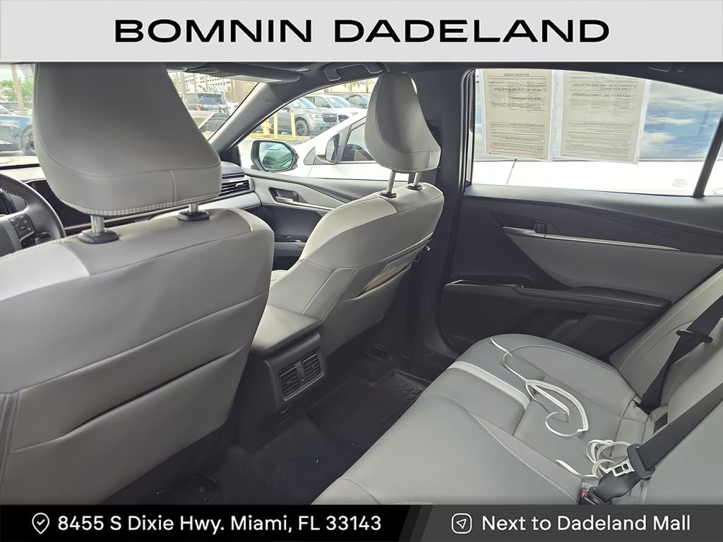 Used 2025 Toyota Camry LE image 13