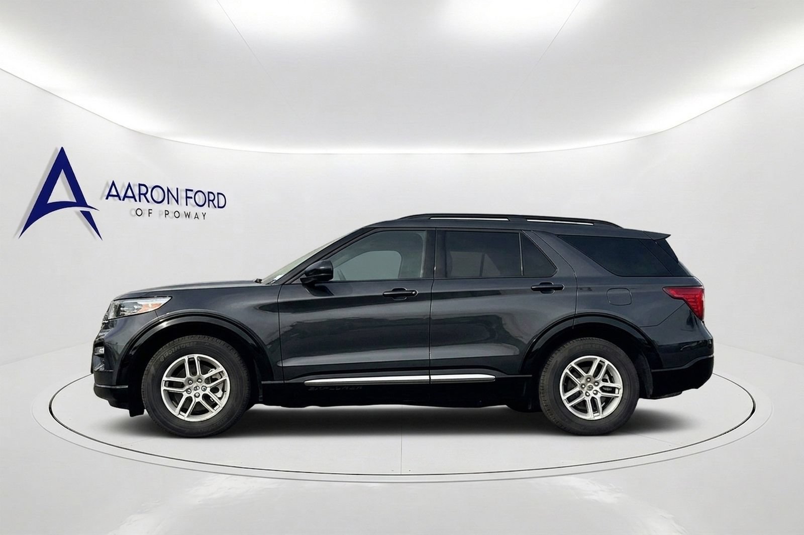 New 2025 Ford Explorer Active w/ Active Comfort Package RWD image 2